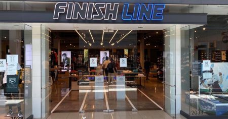 finish line mall store