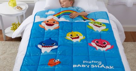 baby shark weighted blanket