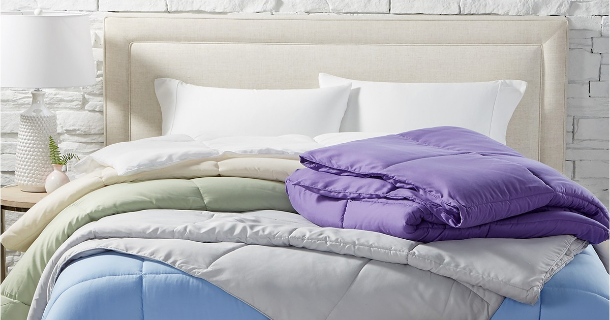 Lightweight Microfiber Color Down Alternative King Comforter