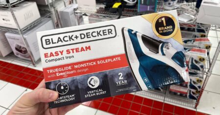 Black Decker Easy Steam Compact Iron