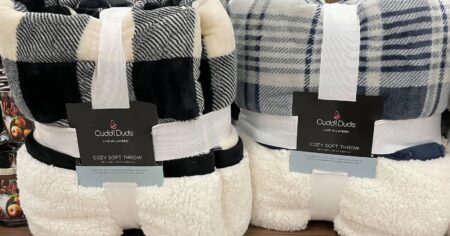Cuddl Duds® Plush Sherpa Throw e