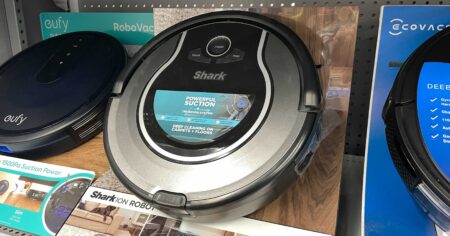 Shark Ion Robot scaled