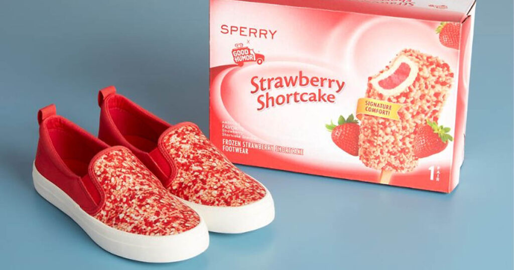 Womens Sperry x Good Humor Strawberry Shortcake Crest Twin Gore Sneaker