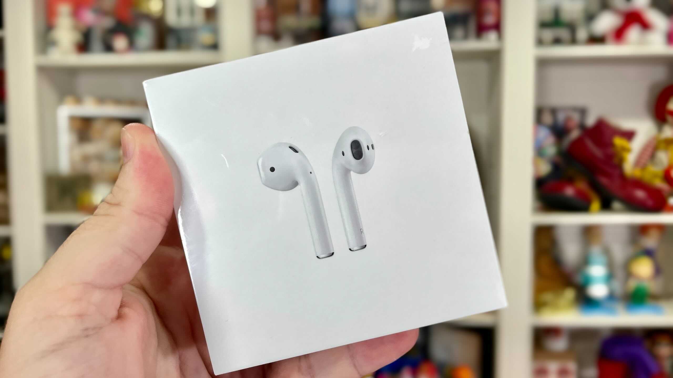 Apple Airpods (not pro) Image from iOS