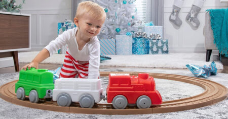 Step My First Holiday Train Track Set