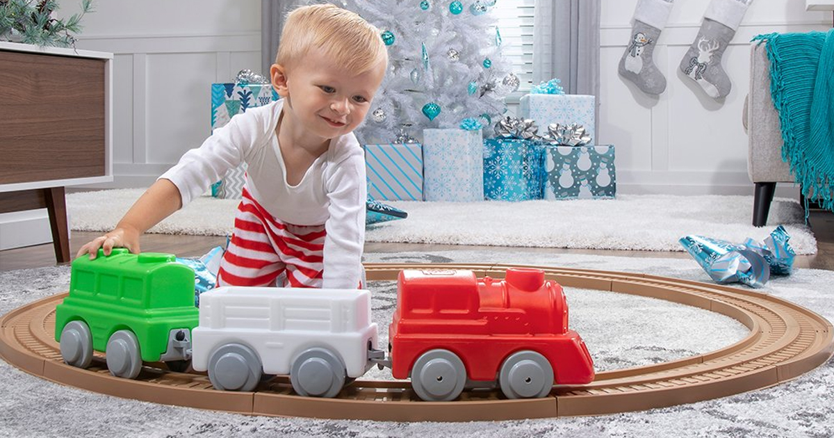 Step My First Holiday Train Track Set