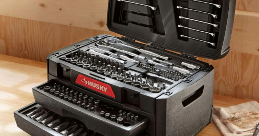 Husky Mechanics Tool Set Piece