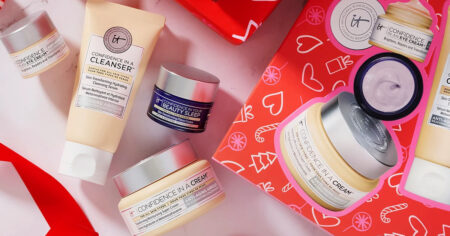 Pc Love Your Skin With Confidence Gift Set