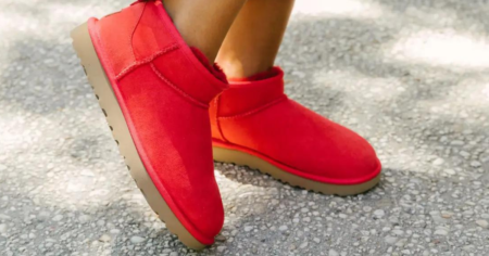 Ultra Mini Classic Boot