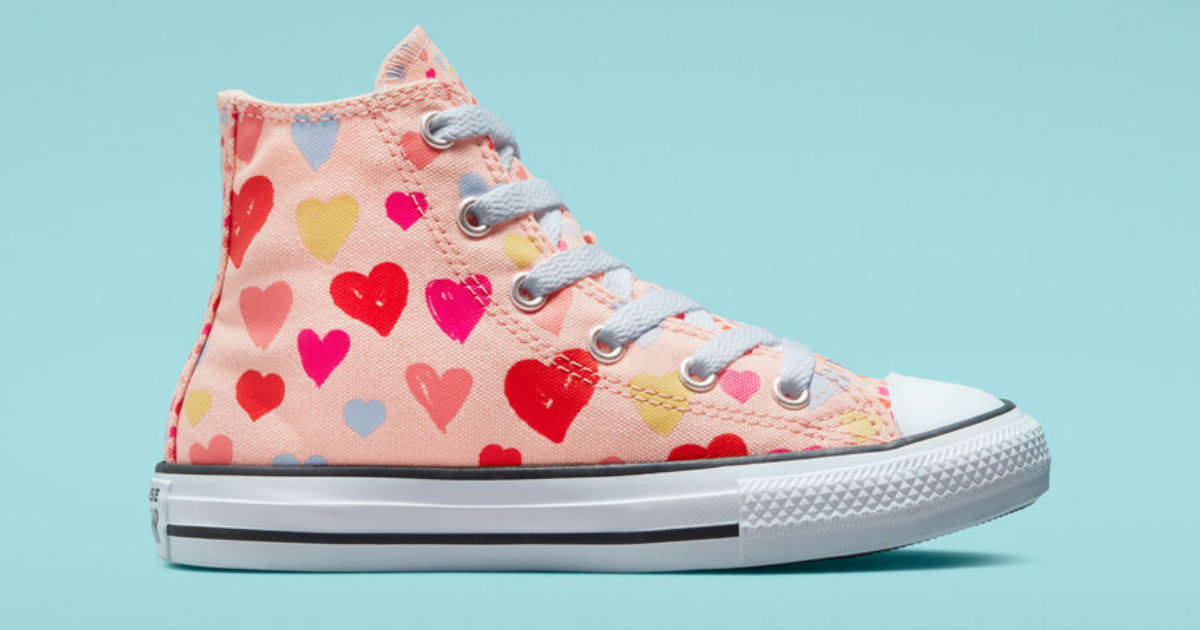 Chuck Taylor All Star Hearts