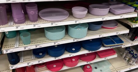 Pillowfort Kids Dinnerware scaled