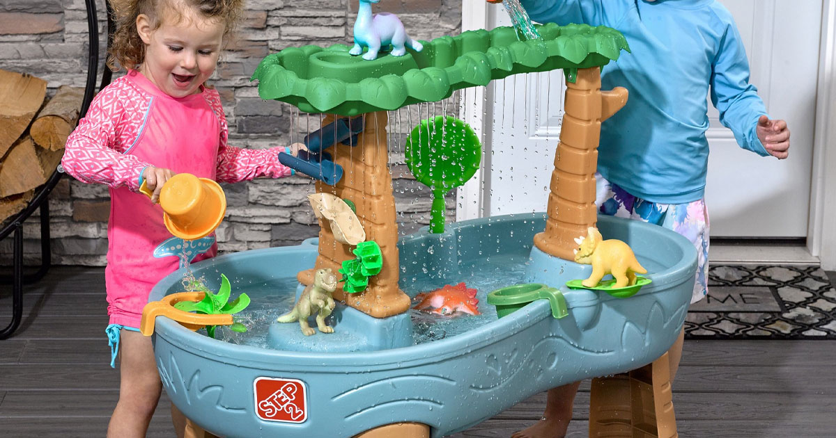 Step Dino Showers Water Table