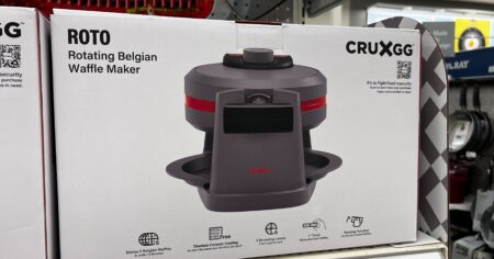 cruxxgg waffle maker scaled