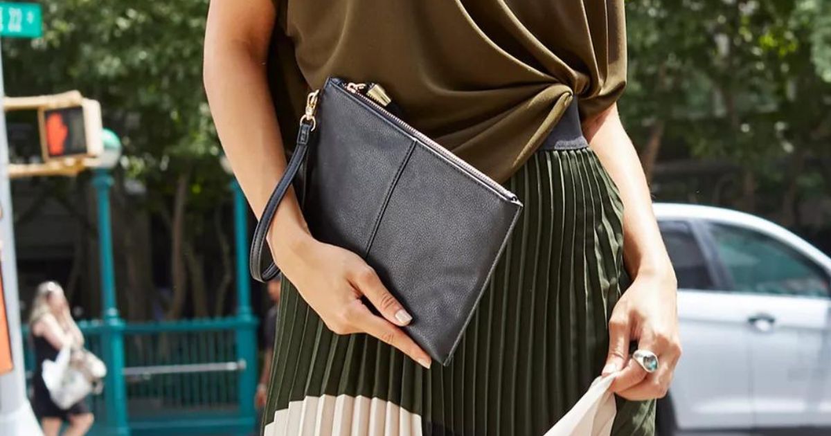 INC International Concepts Molyy Party Wristlet Clutch