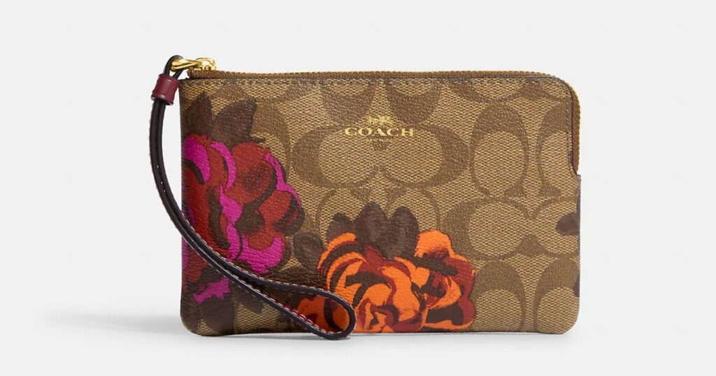 Coach Wristlet floral