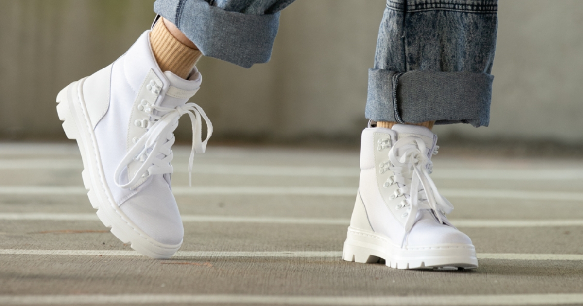 Dr Martens Womens White Combs Boot