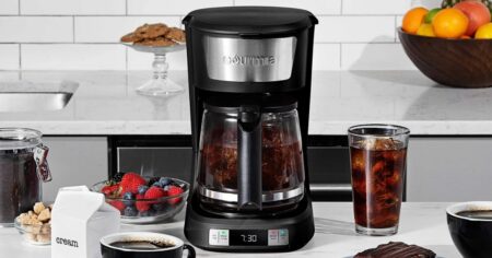 Gourmia Cup Programmable Hot Iced Coffee Maker