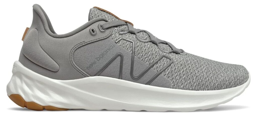 New Balance Mens Fresh Foam Roav v Sneaker e