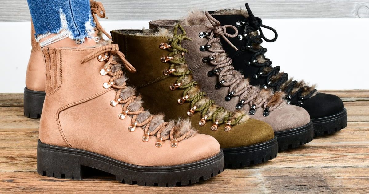 Womens Trendy Fur Boots