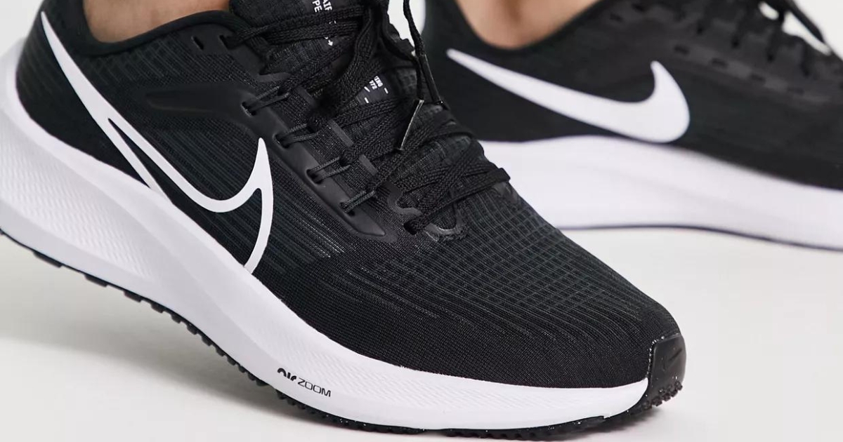 Nike Mens Air Zoom Pegasus Shoes