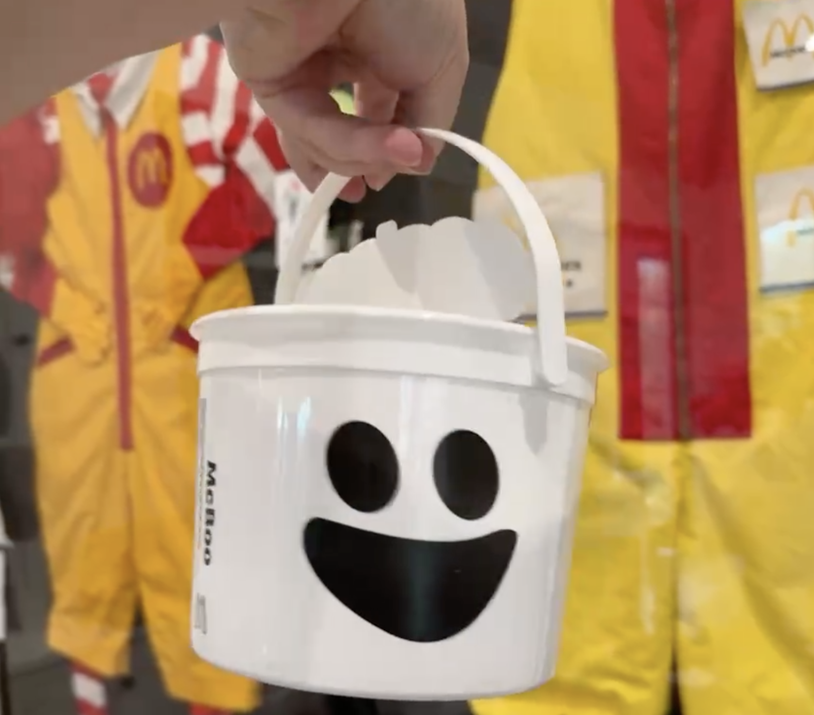 mcdonalds-halloween-boo-buckets