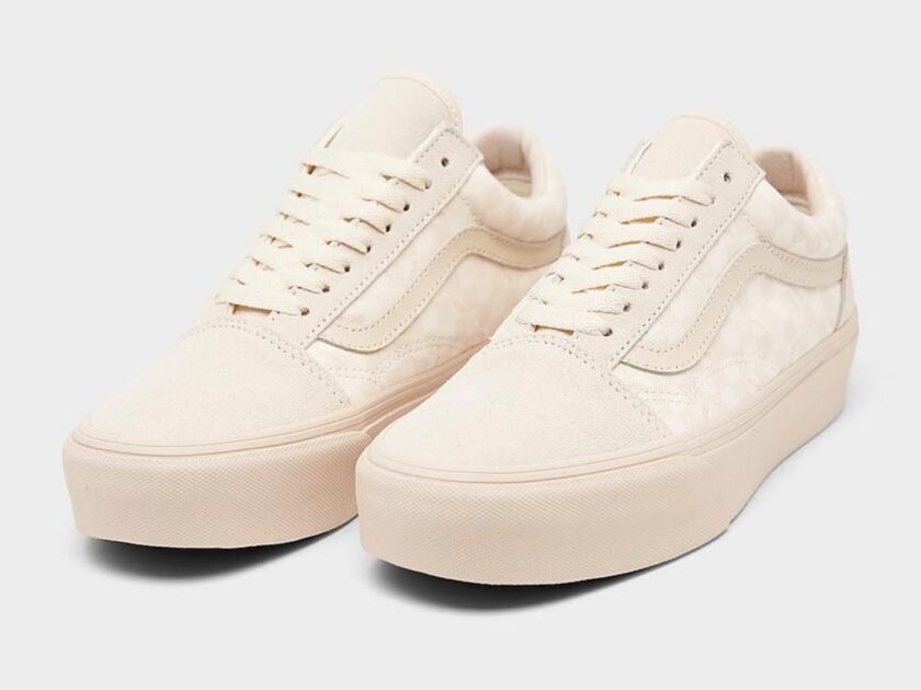 Vans Old Skool Womens Platform Casual Shoes