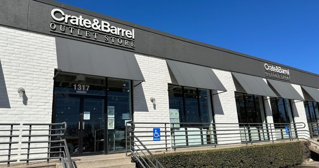 Crate and Barrel Outlet Store exterior | Find a Crate and Barrel Outlet Location Near You