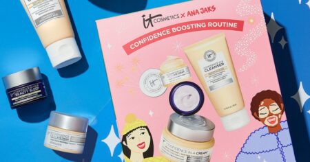 IT Cosmetics Beautiful Together Confidence Boosting Anti Aging Skincare Gift Set