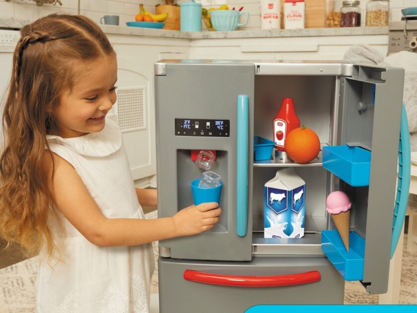 Little Tikes First Fridge Pretend Kitchen Appliance