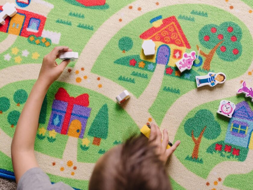 Melissa Doug Blues Clues You Blues Neighborhood Activity Rug