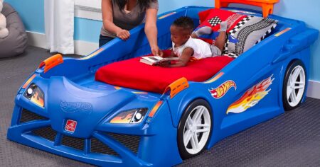 STEP HOT WHEELS BED