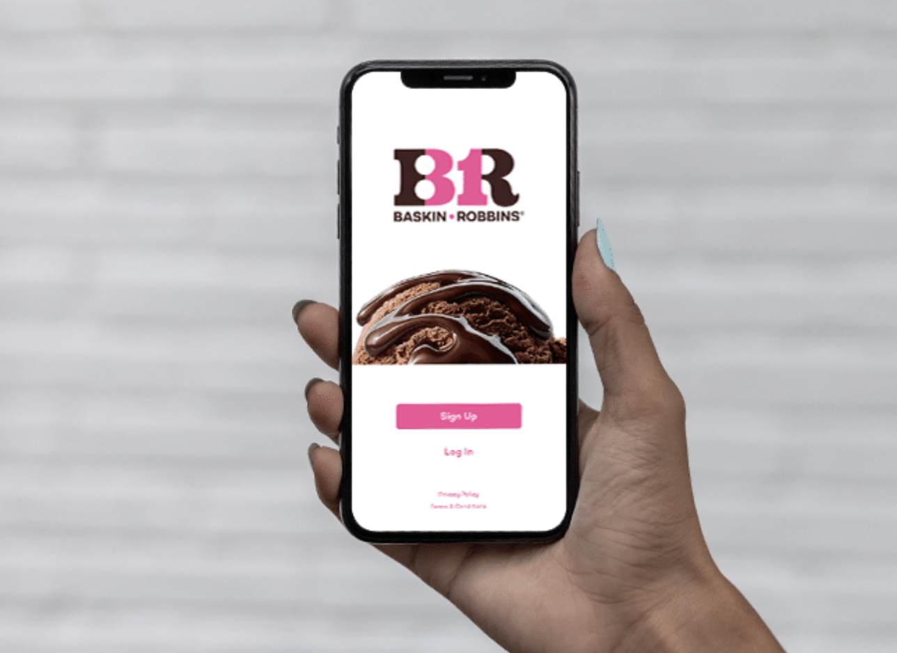 hand holding a phone with the Baskin Robbins app on it