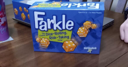 Farkle game