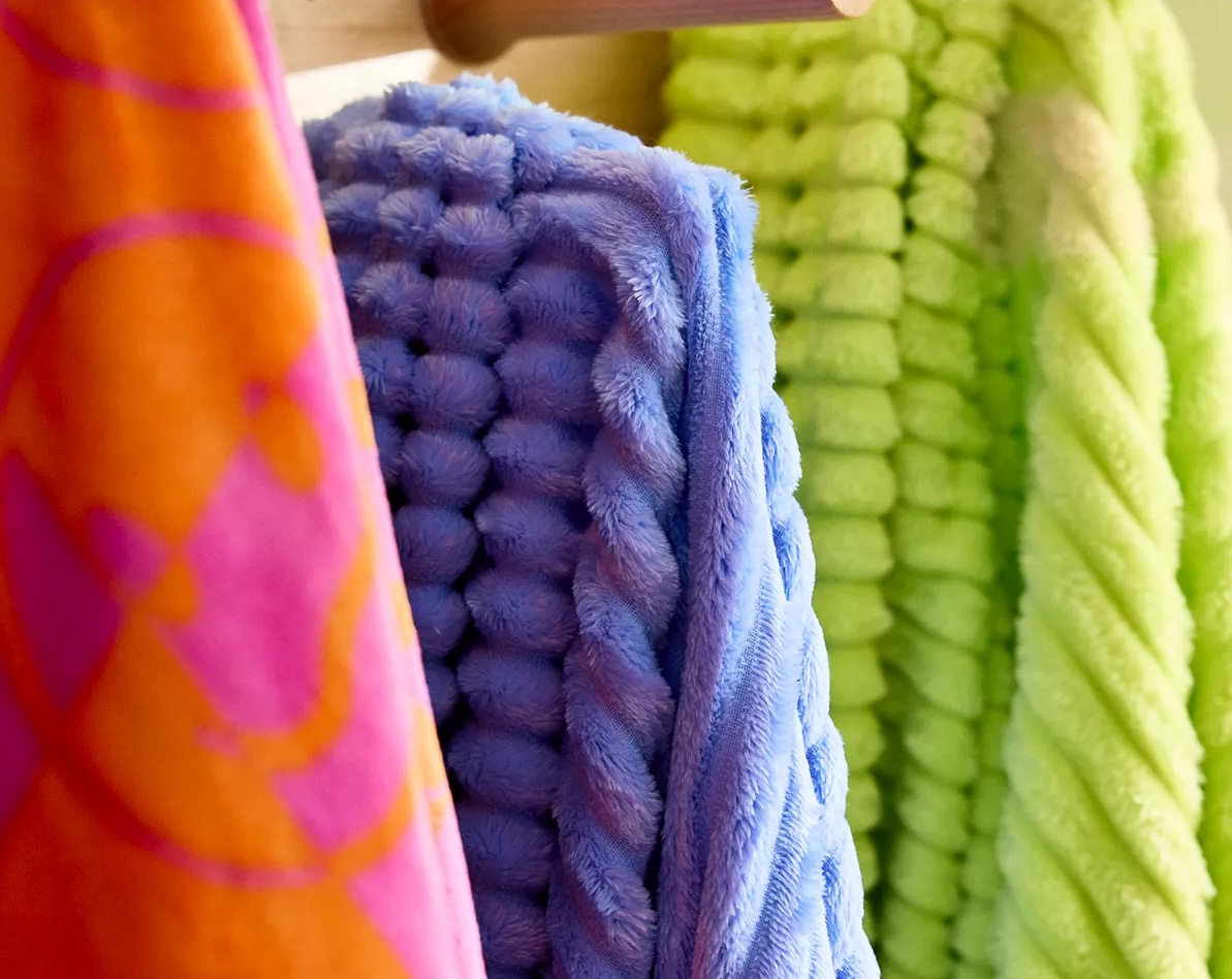 THe Big One Throws on Hooks copy