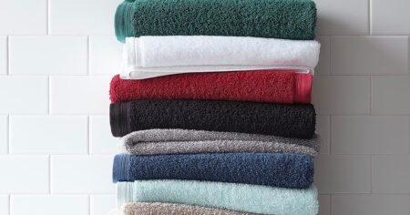 BATH TOWELS