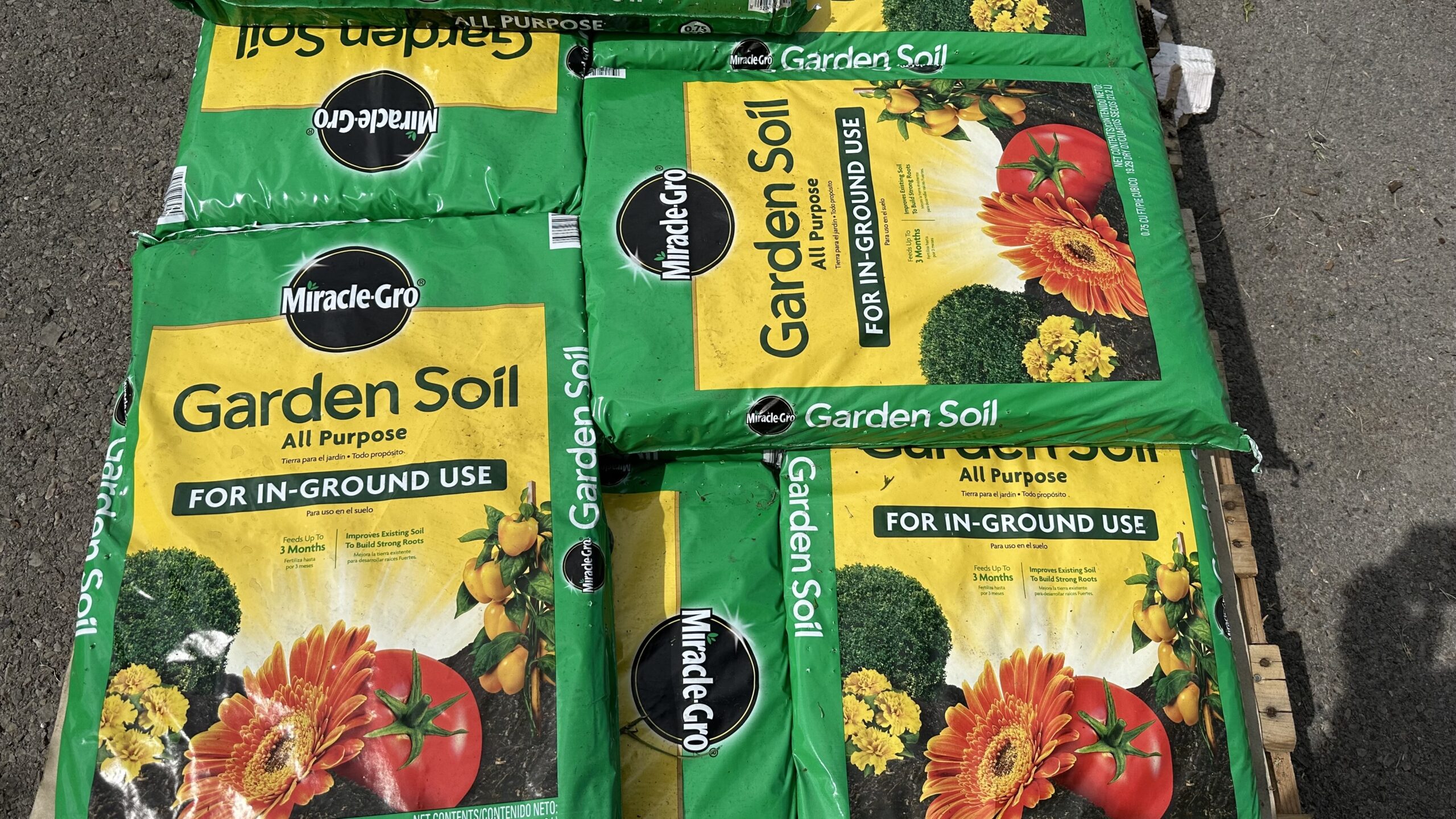 garden-soil-lowes IMG scaled