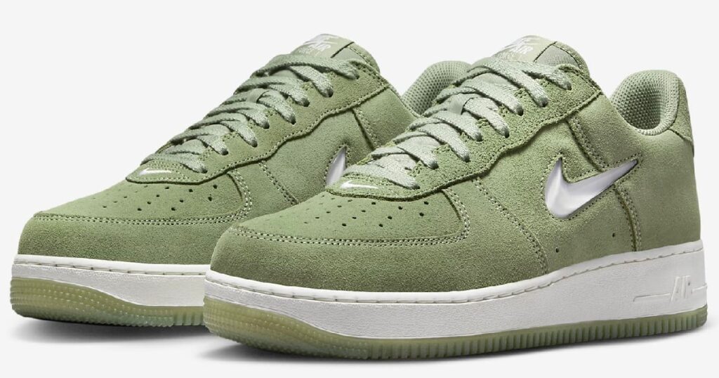 nike air max sneakers