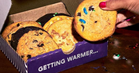 insomnia cookies