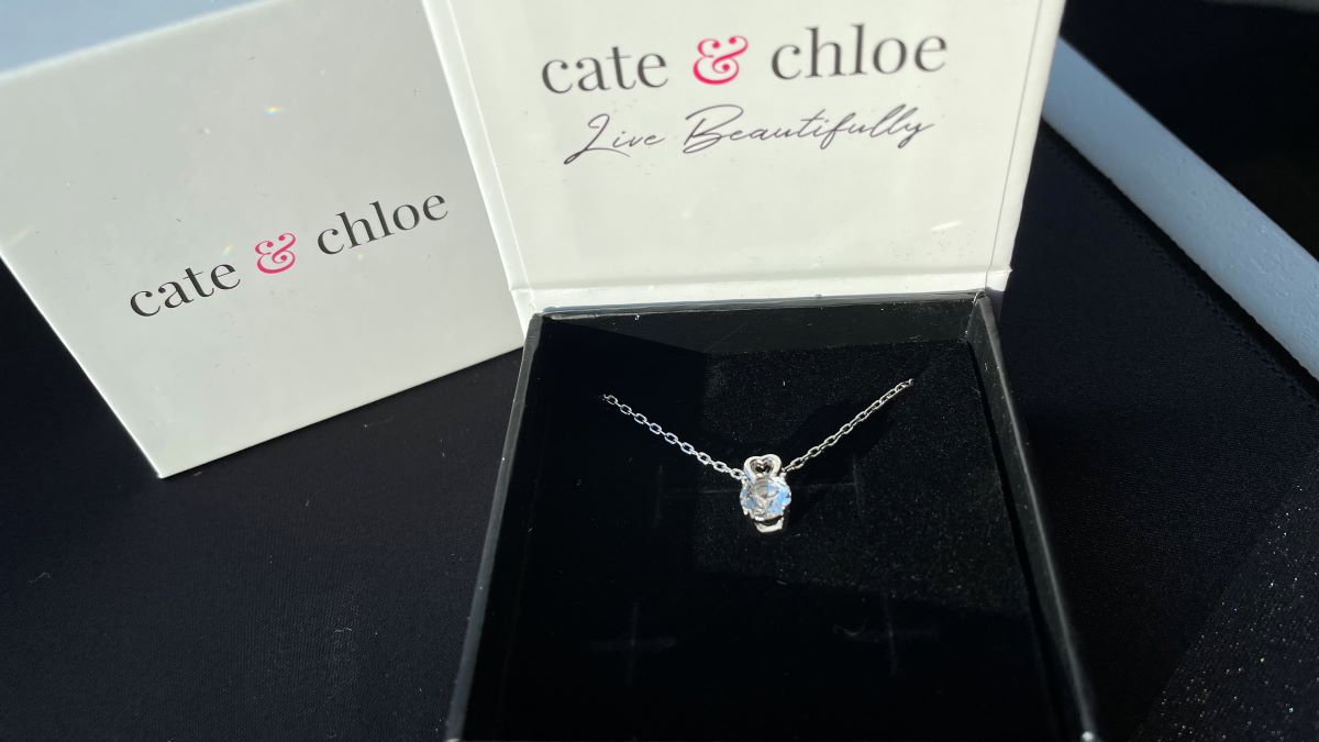 Cate and Chloe Marian