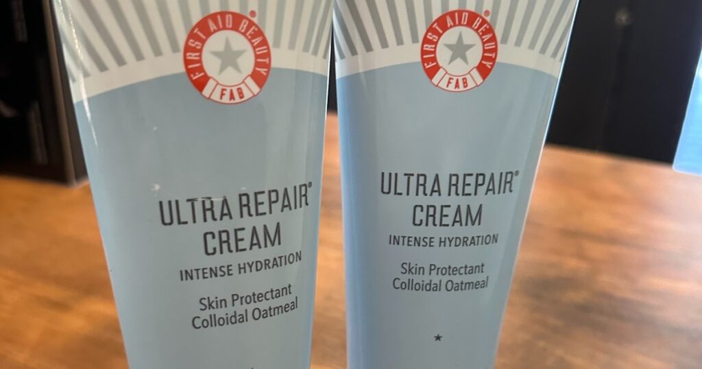 First Aid Beauty Ultra Repair Cream Intense Hydration
