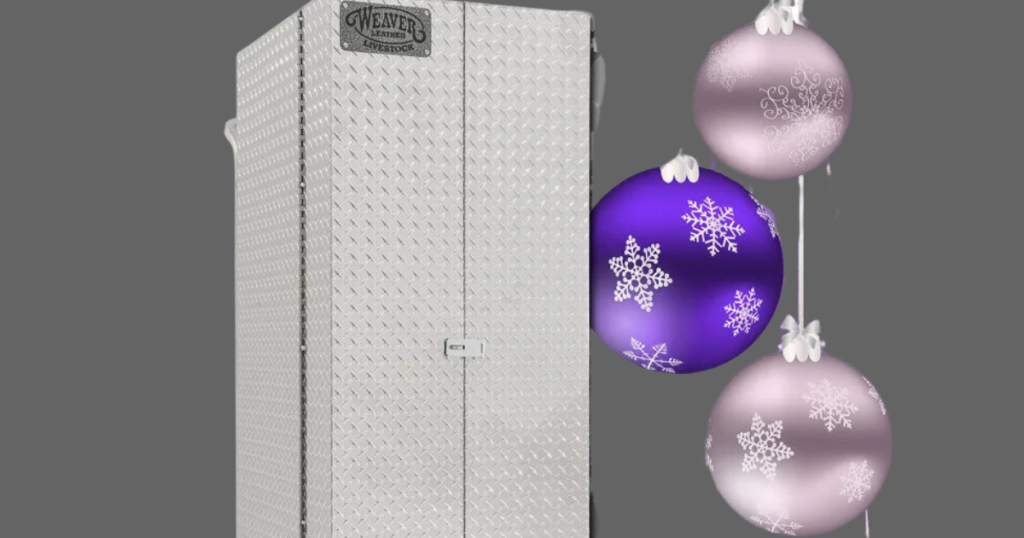 Weaver Livestock French Door Showbox Giveaway