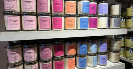 Bath and Body Works Single Wick Candles scaled
