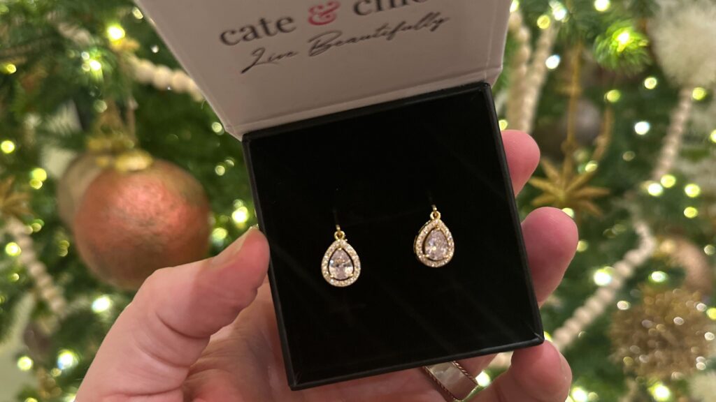 Izzy Cate and Chloe x