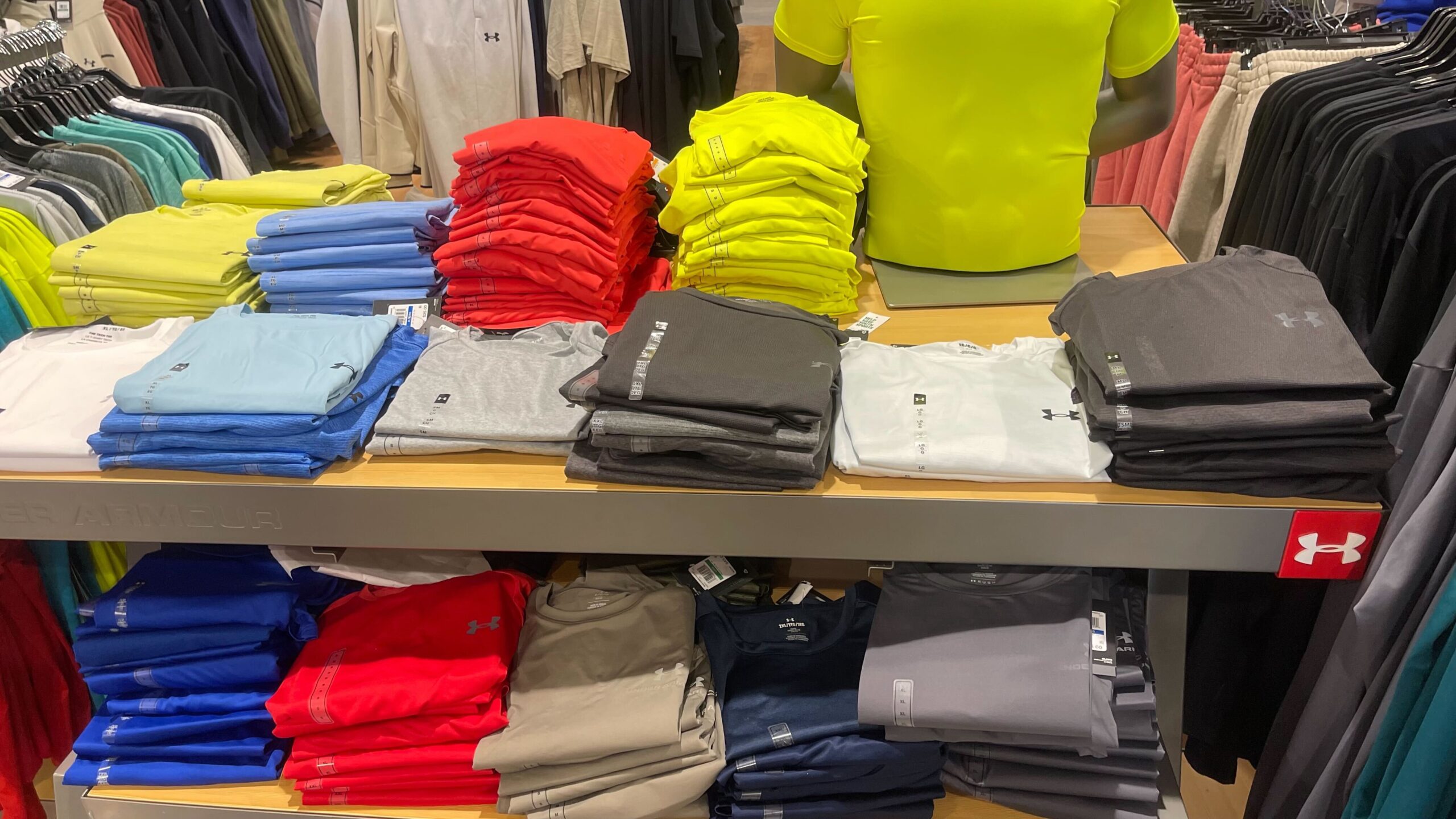Under Armour tees Under Armour tees scaled