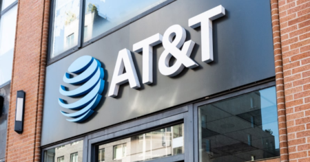att storefront
