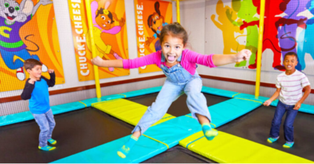 chuck e cheese leap day