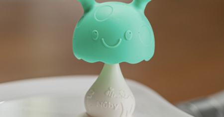 nuby bobble head