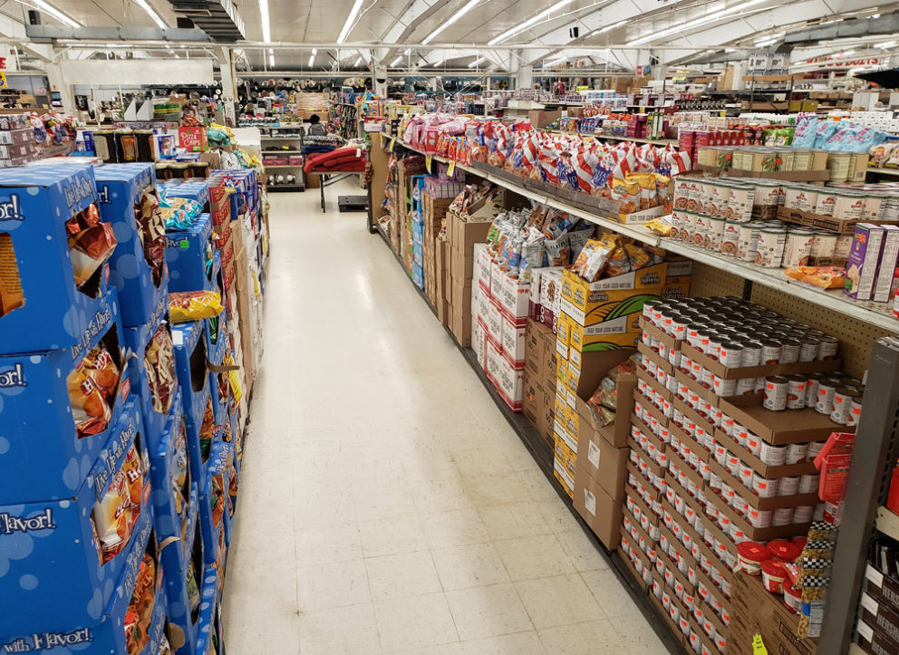 Mardens Food Aisle in Mardens Food salvage store