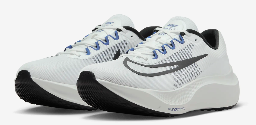 Nike Zoom Fly Tennis shoes on sale