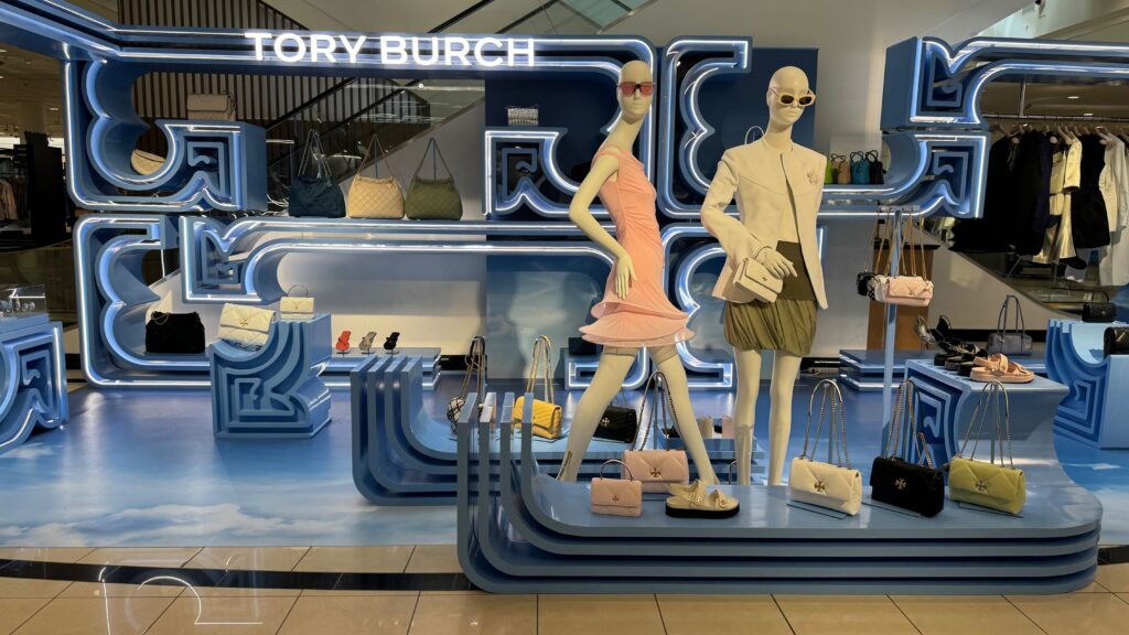 Tory Burch Display Tory Burch store Display